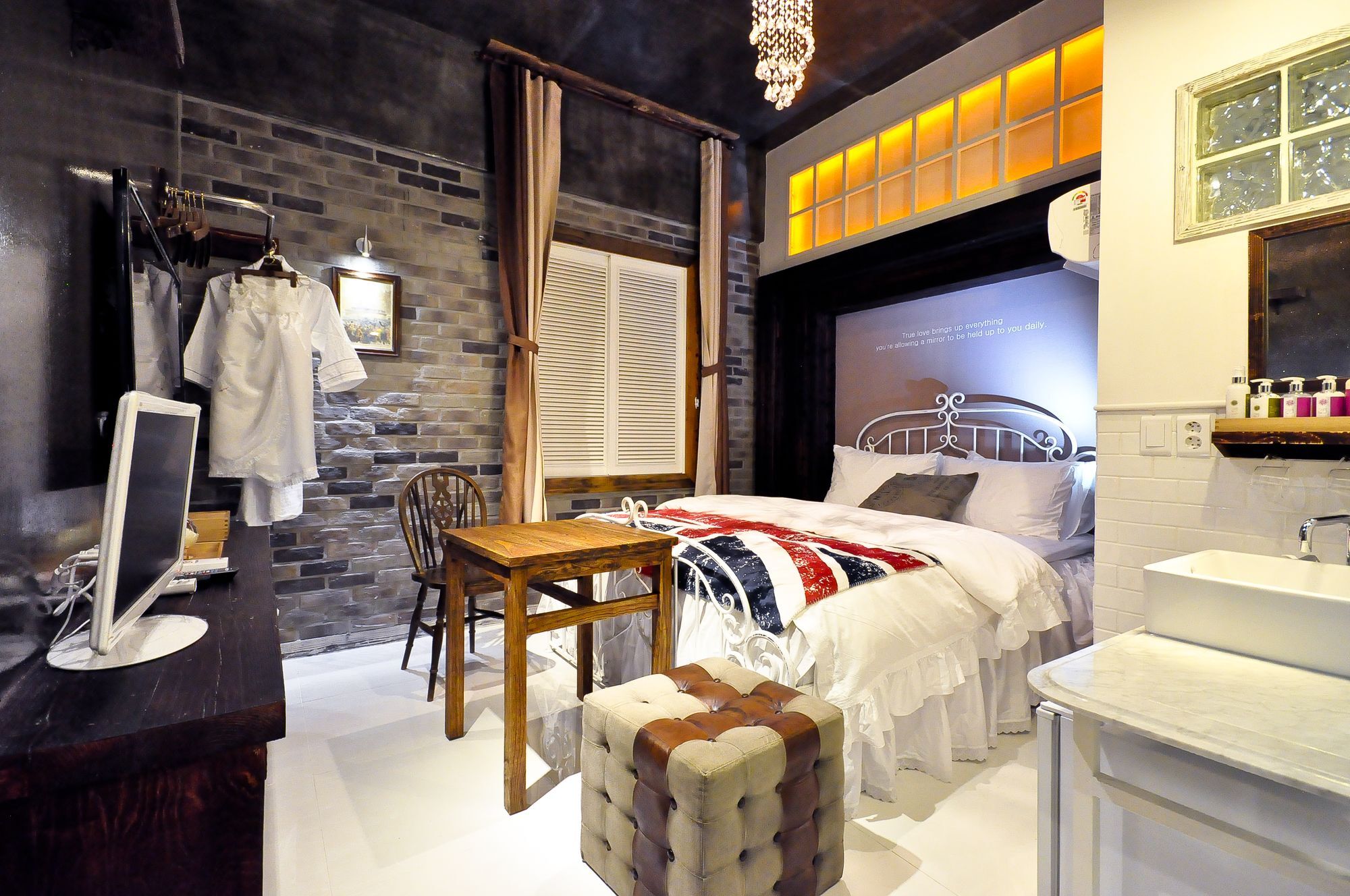 February Hotel Hwanggeum Daegu Exterior photo
